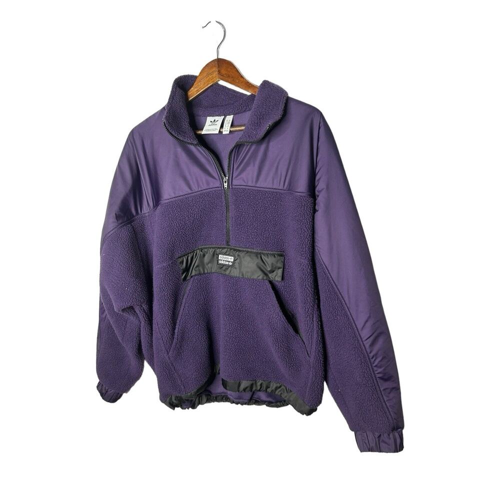 Vintage adidas Purple and Black Men's Sweatshirt